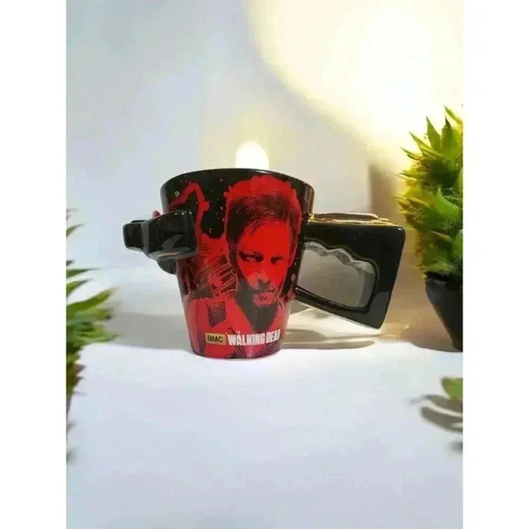 The Walking Dead Mug Cup 2014 Just Funky AMC 4" Tall - Picture 1 of 4